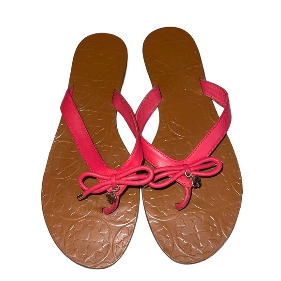 Kate Spade Leather Thong Sandals in Hot Pink with Spade Charm - Size 9.5 - Picture 6 of 9